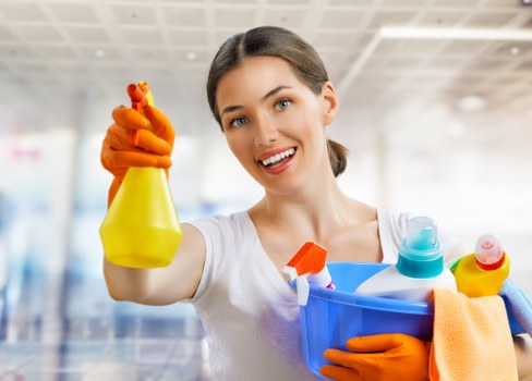 Bin store and common area cleaning for a property in SW4