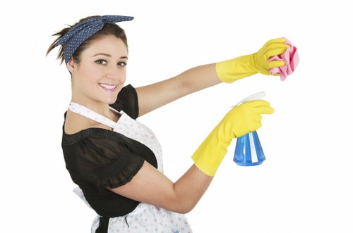 End of tenancy cleaning service in SW4 bathroom area